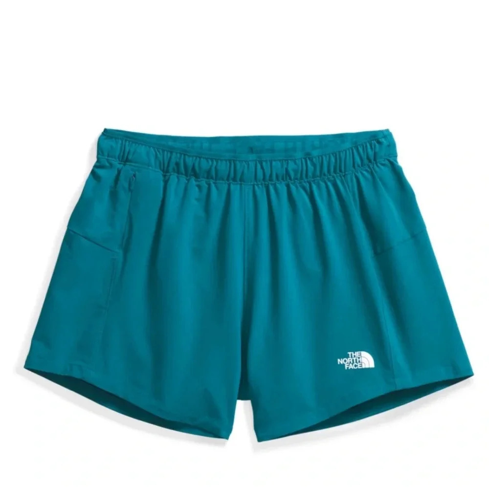 New with tag North Face women’s shorts. Sz XL
